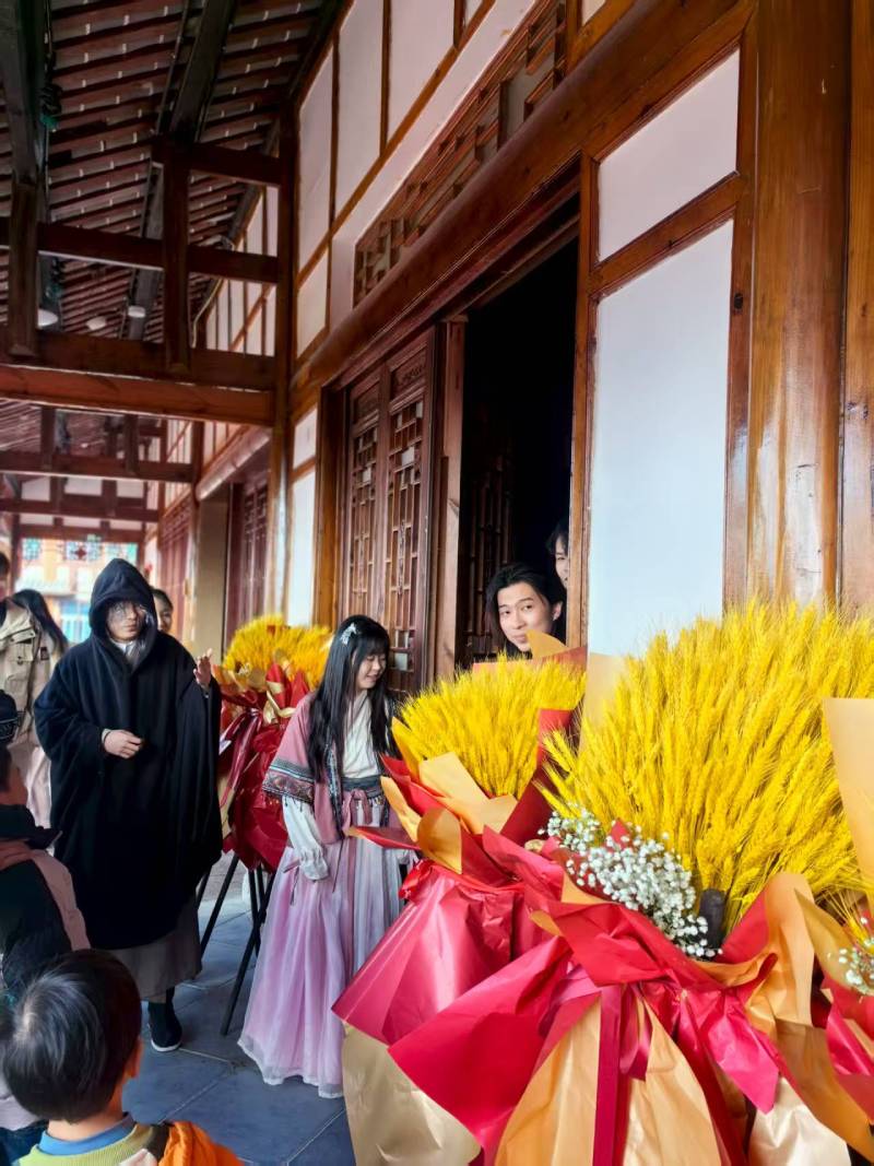 沉浸赋能：鹤庆县景区演艺的差异化突围之路